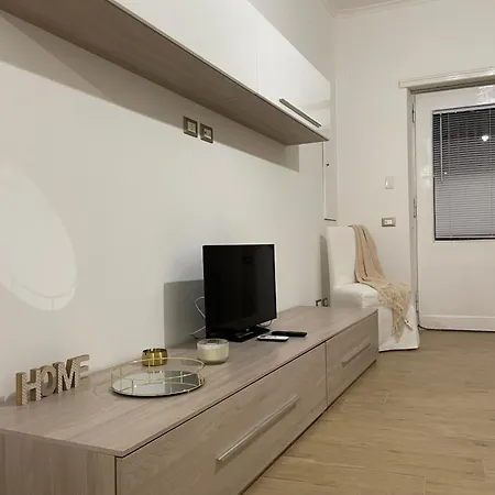Alma - Vatican Apartment
